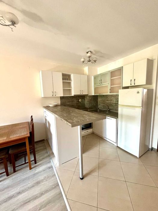 Дава се под наем Тристаен апартамент в Пловдив, Център - 88 кв.м за 518.67 € - Снимка #7