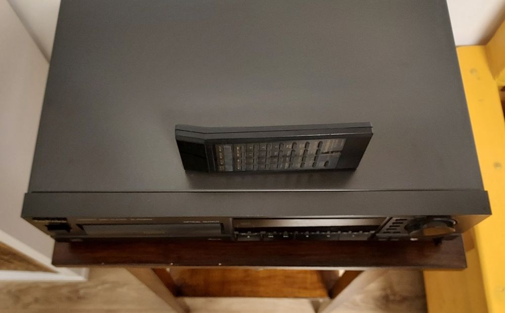 Technics CD player  SL-PG500  cu telecomanda originala