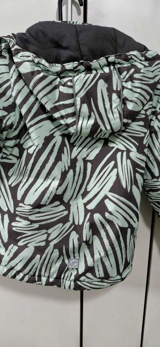 Продам куртку crockid для девочки