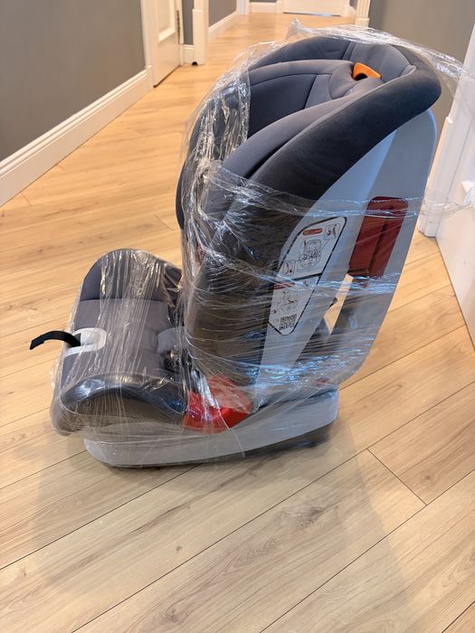 Детское автокресло Chiccoo