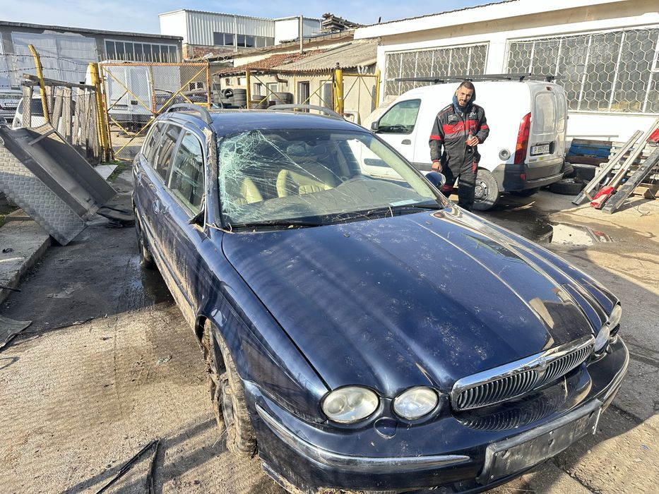 Ягуар Jaguar Х тайп на части 2.5 бензин 4х4