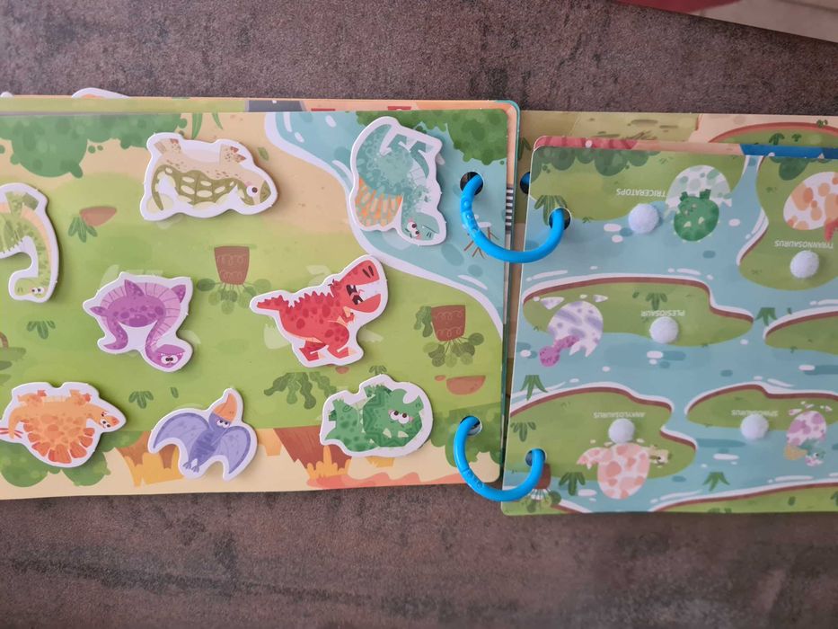 Set jucarii copii mici puzzle Usborne carte activitati si tractor