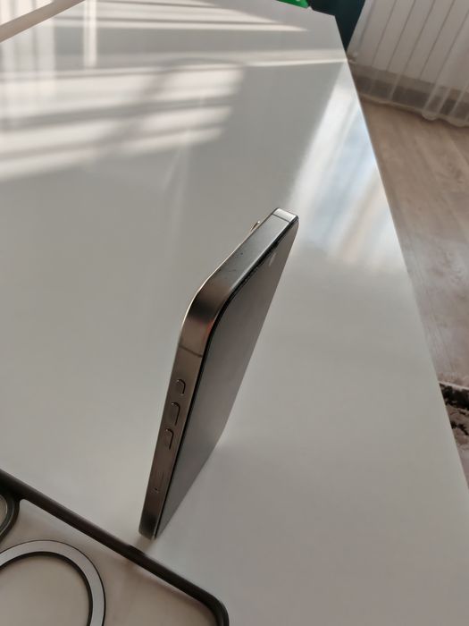 iPhone 15 pro impecabil