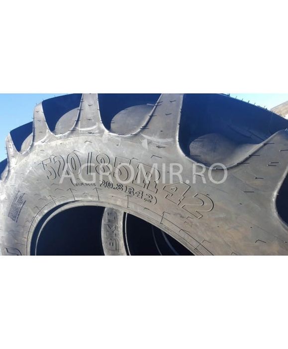 520/85 r42 bkt agrimax rt855 157a8/b tl  Cauciucuri tractor, Fiat, Case, Fendt, John Deere, New Holland, Massey Ferguson, UTB   Cauciucuri tractor, Fi