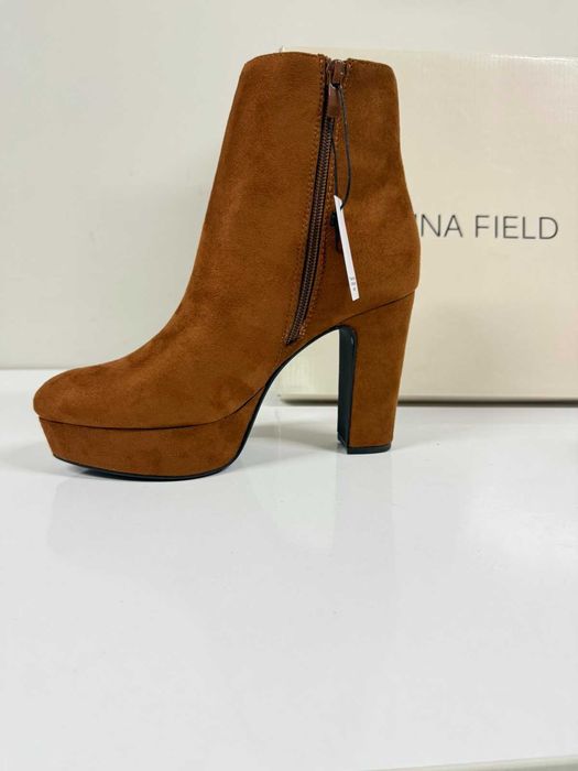 Anna Field High heeled