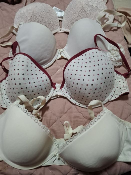 Продавам сутиени 75б