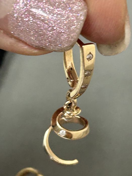 Серьги по 50000 за грамм