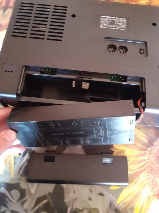 UNIVERSUM  Senator CTR 2306U