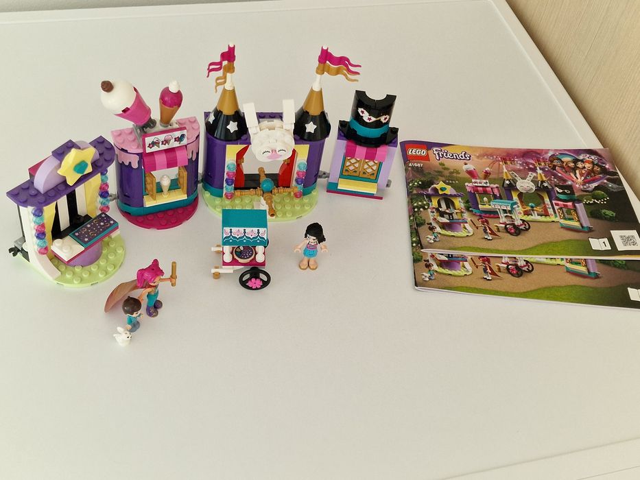 Lego Friends - Chioșcuri magice in parcul de distracții - 41687