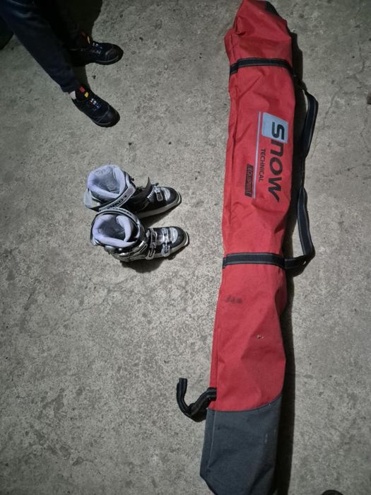 Set complet schiuri plus clăpari