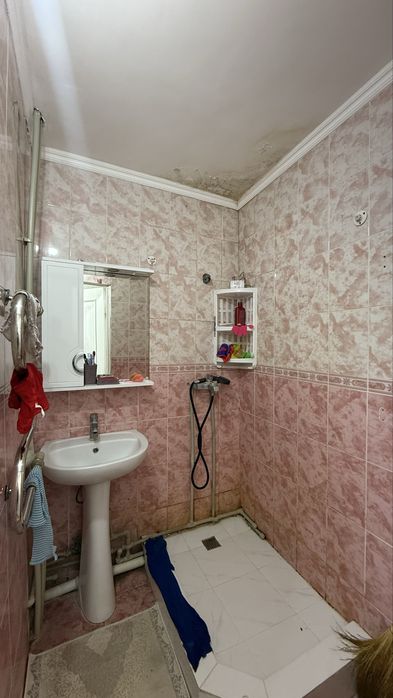 Дәл орталықтан 3-қабаттан 4 бөлмелі пәтер