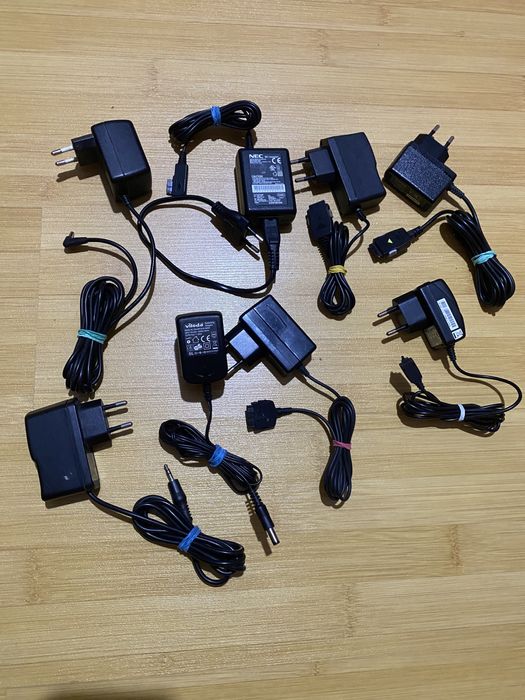 Alimentatoare 220v diferite modele