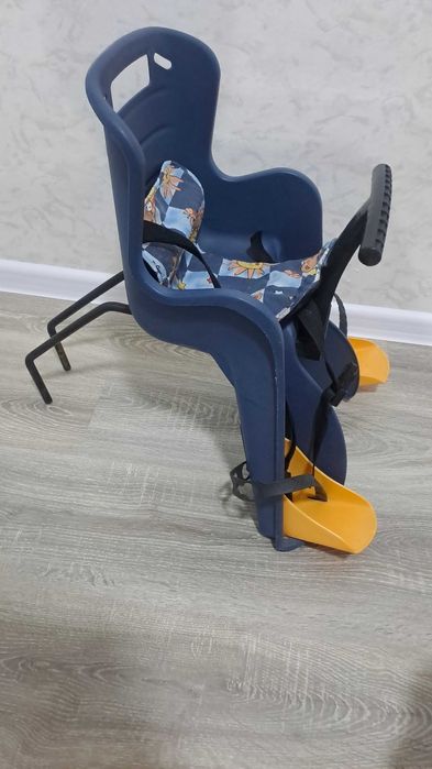 Детское кресло для велосипеда