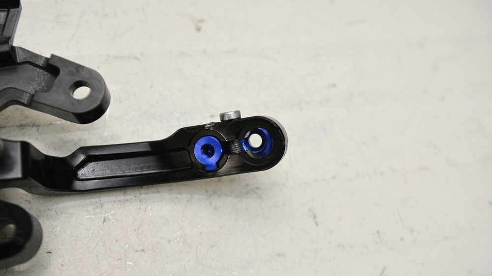 Suport Scarita Frana Dreapta BMW S1000XR / M1000XR K69 2020 - 2025