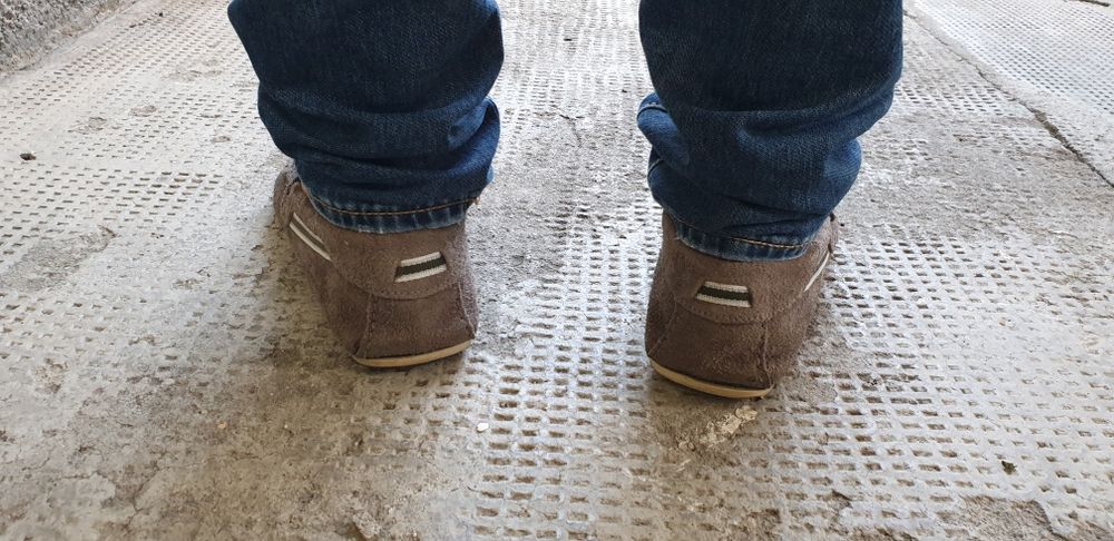 Mocasini piele intoarsa