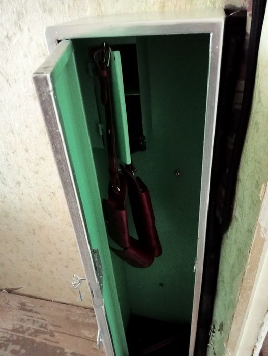 Продам  сейф 40 тыс торг