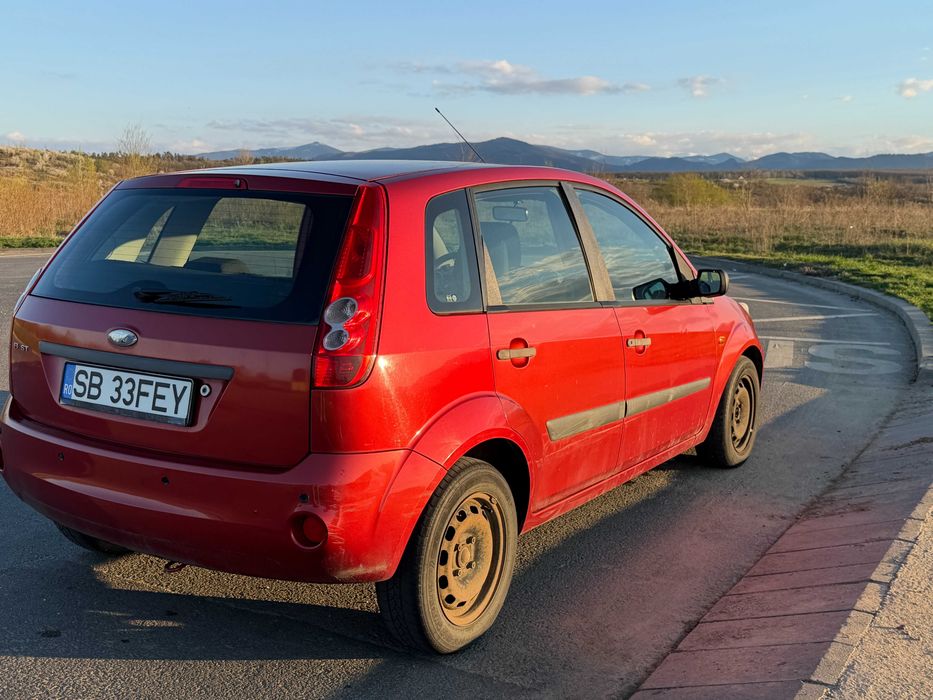 Ford Fiesta 2005 benzina