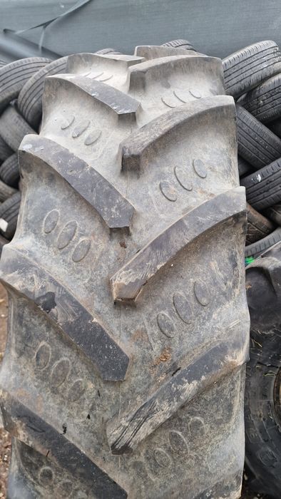 Cauciuc Agricol 16.9R38 (420/85R38) marca BKT