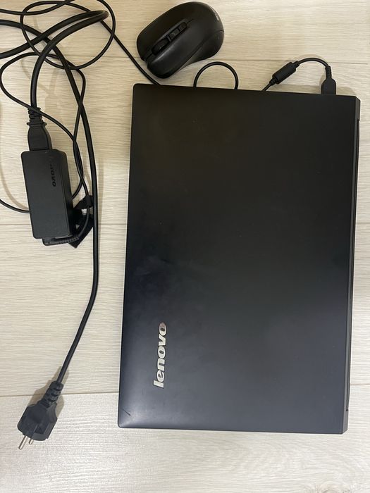 Продам ноутбук в рабочем состоянии