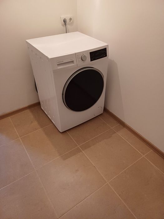 Дава се под наем Тристаен апартамент в Варна, Автогара - 80 кв.м за 484.5 € - Снимка #4