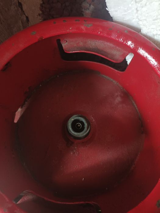 Продам газовый балон