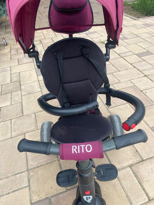 Vand scaunel copii chicco si tricicleta pentru copii