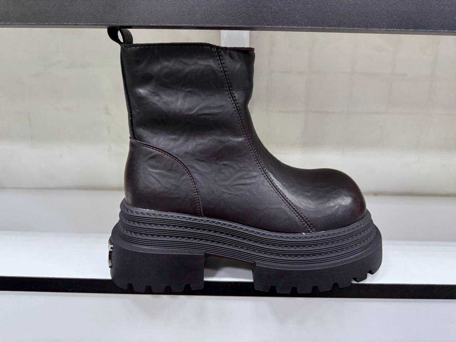 Продаются сапоги размеры уточнять