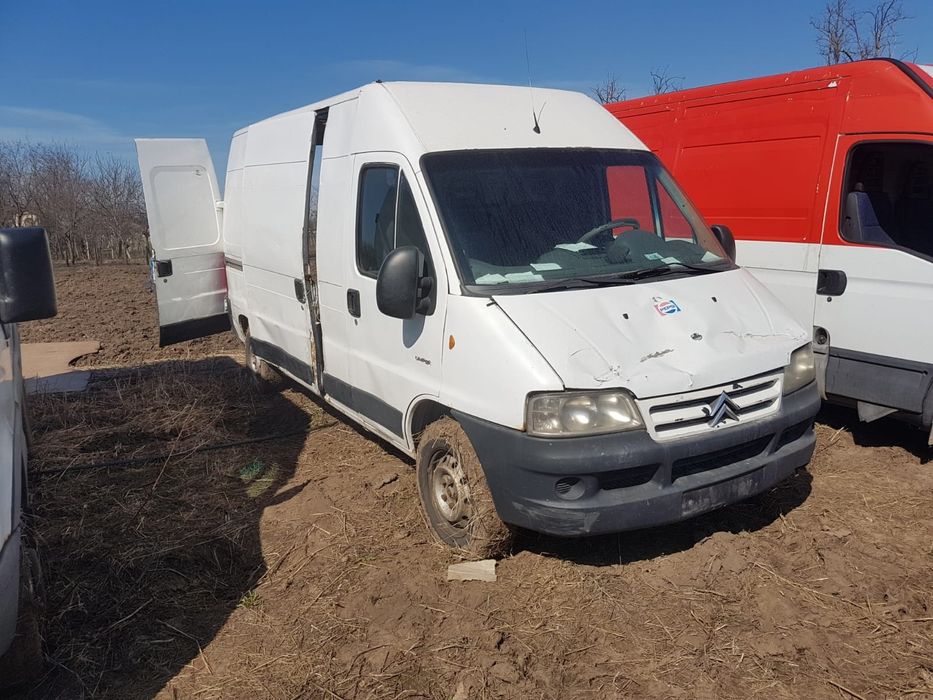 Dezmembrez citroen jumper 2.2 2005