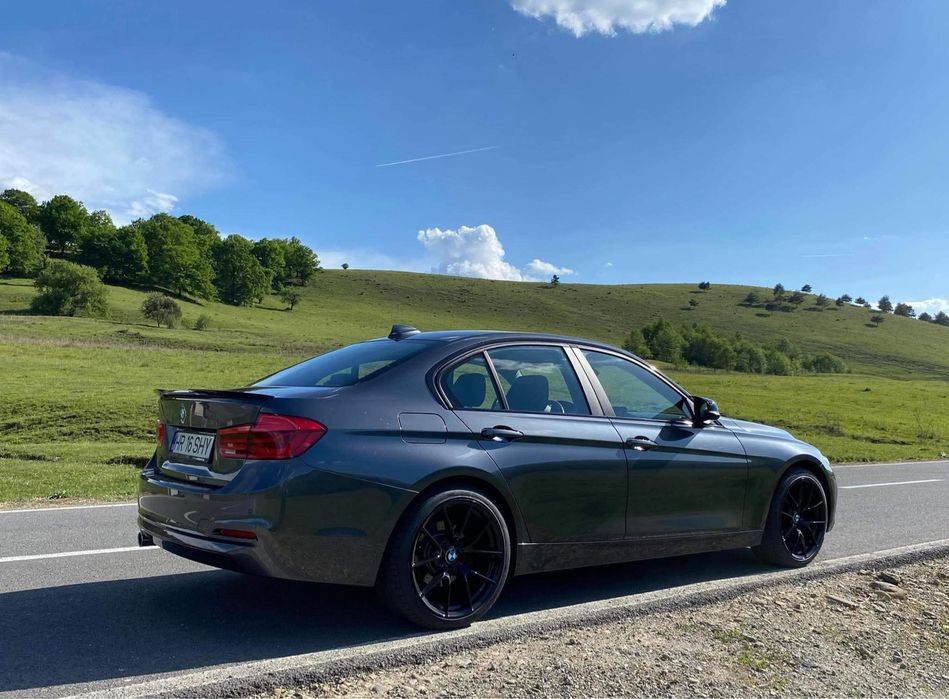 BMW Seria 3 F30 LCI 2017 | 2.0 Diesel B47 | Manual
