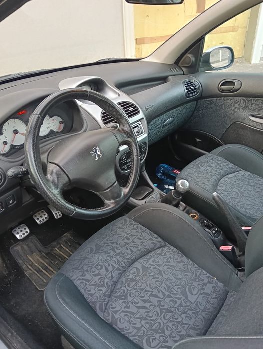 Peugeot 206 1.6 16v Quiksilver 2006