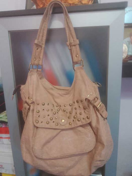 Кожени дамски чанти