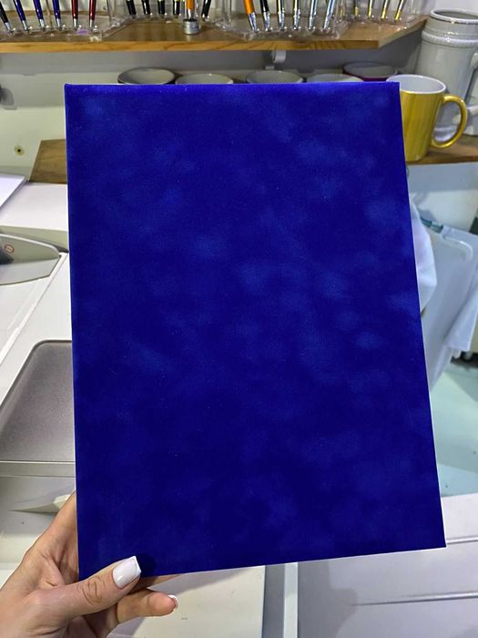 Поздравительные бархатные папки