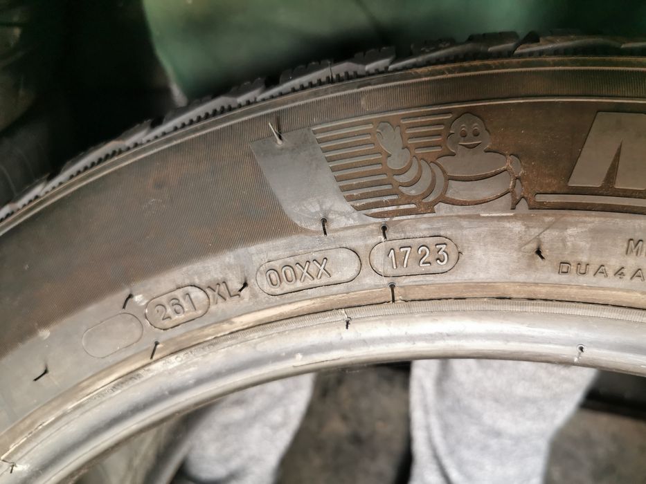 265 40 21 michelin 4бр нови