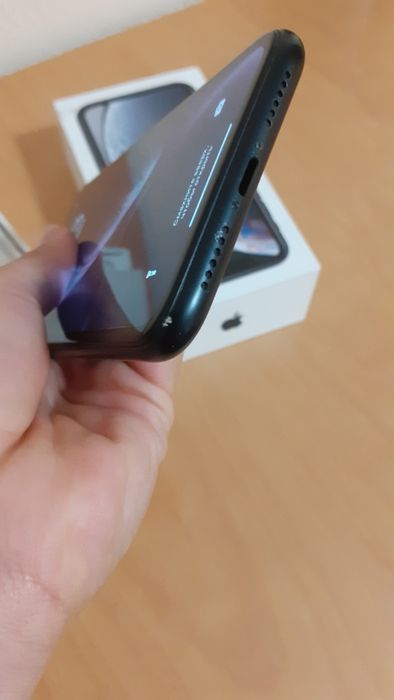 Iphone XR 450 Като нов с пилен комплект 91 батерия