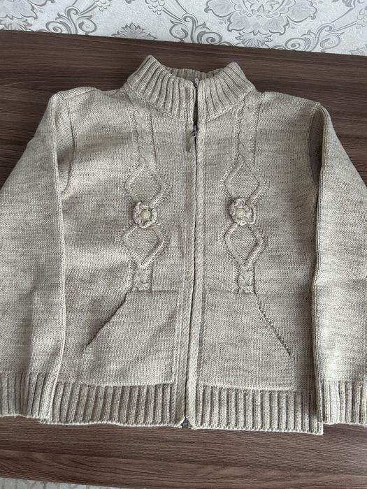 Продаю детские вещи для девочки