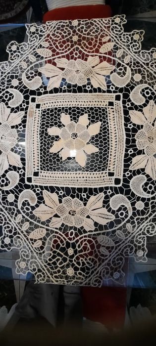 Fata de masa pontlas crosetata manual