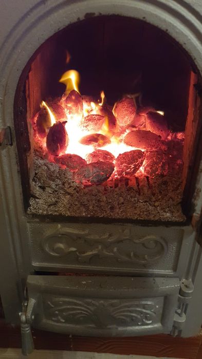 brichete din cocs petrolier