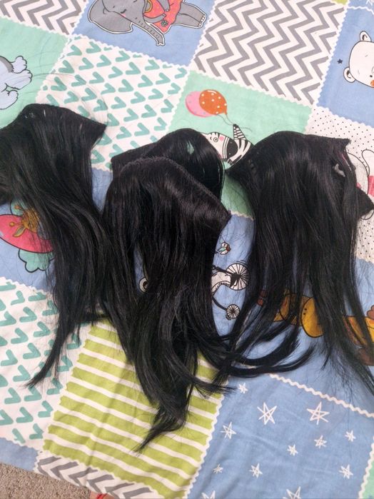 Естествена черна коса