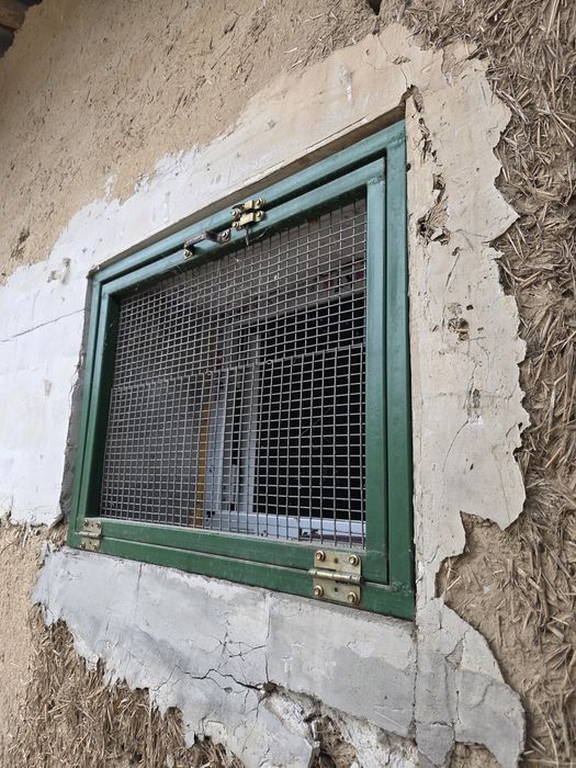 Tayor reshotka qafas sotiladi