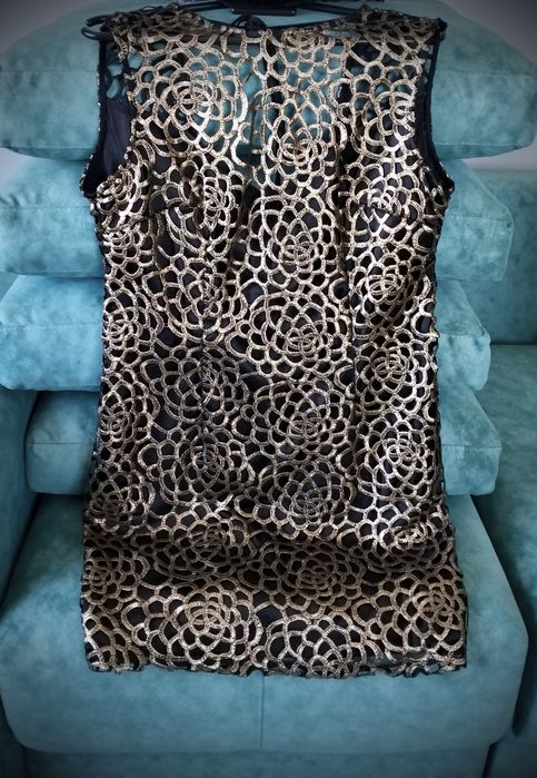 Продам новое платье