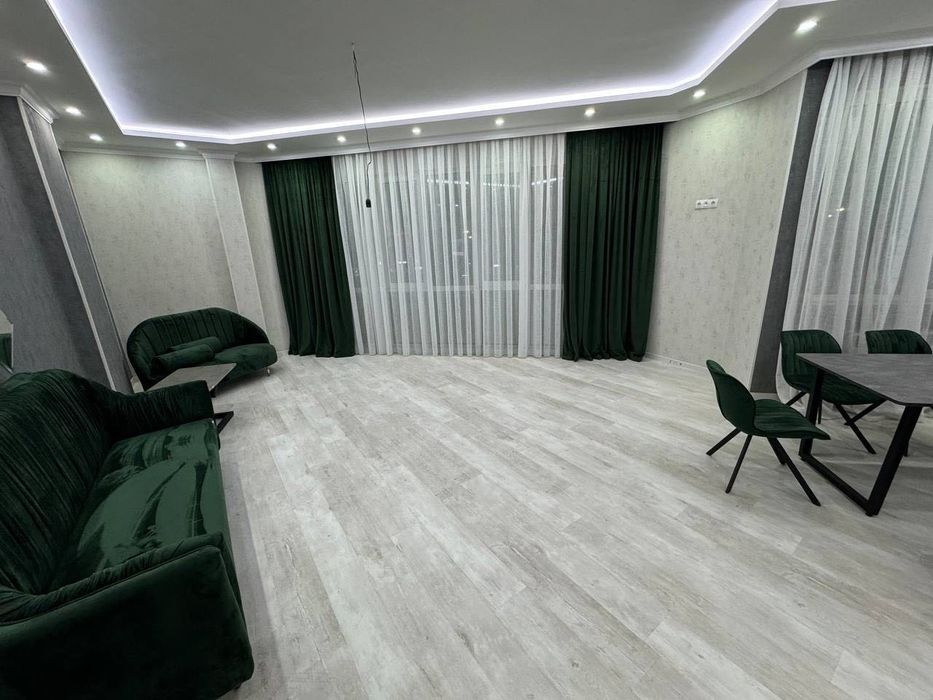 Юнусобод тум. 15 кв.
GOLDEN HOUSE  Мегополис 3/4/14. 100 кв, Евро рем.