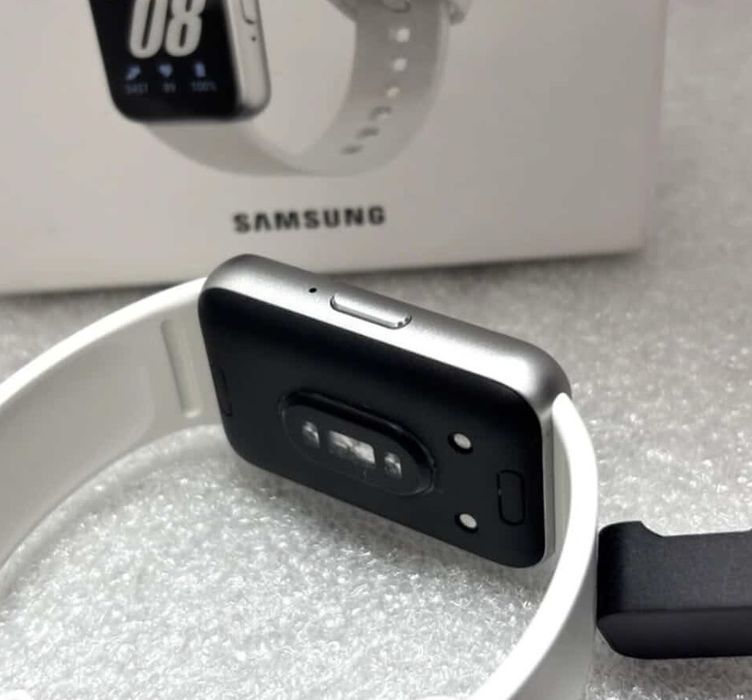 Samsung Galaxy Fit 3