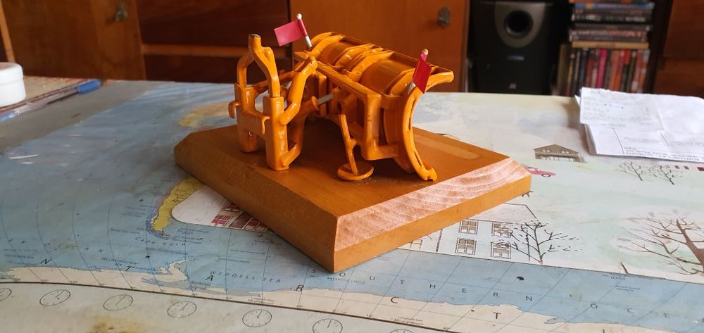 Obiecte decorative machete de colecție.  Excavator, tractor și o lamă