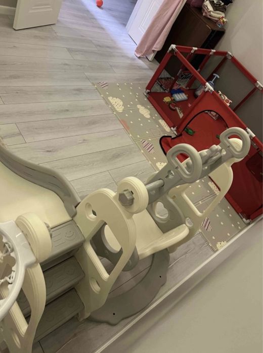 Горка с качелей