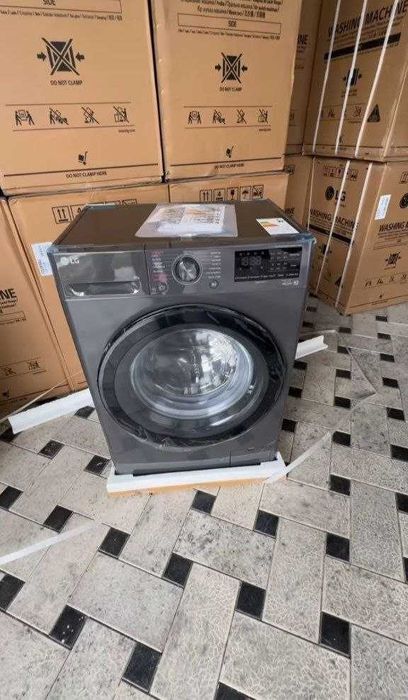 Стиральная машина LG 8 kg 2024/2025 модели имеется доставка есть