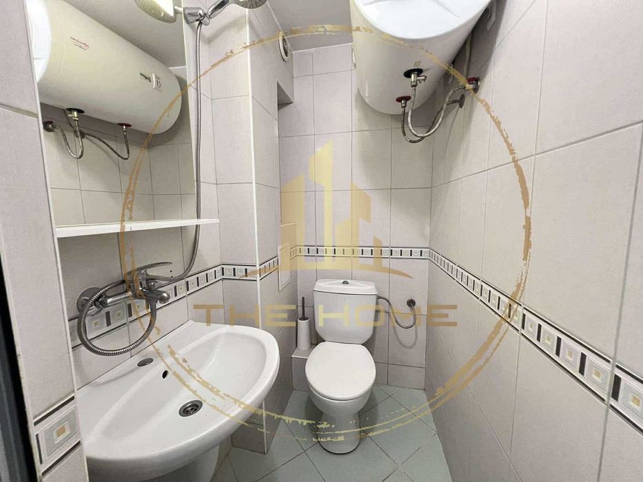 Дава се под наем Двустаен апартамент в Варна, Център - 60 кв.м за 375 € - Снимка #4