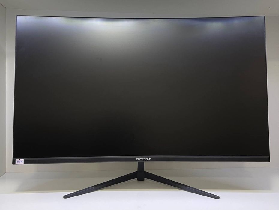 Facecom 32 curved FHD