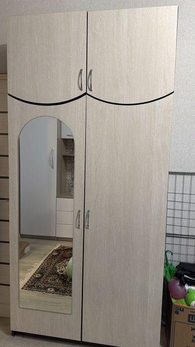 Продам шкаф для одежды