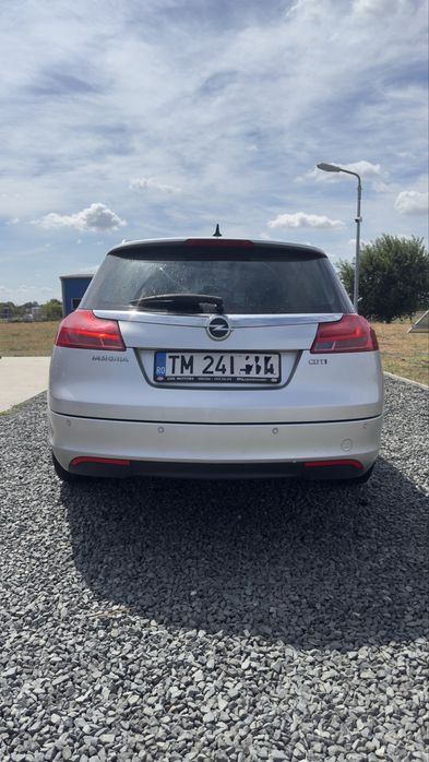Opel Insignia 2.0 cdti,an 2012 ,km reali 385 000