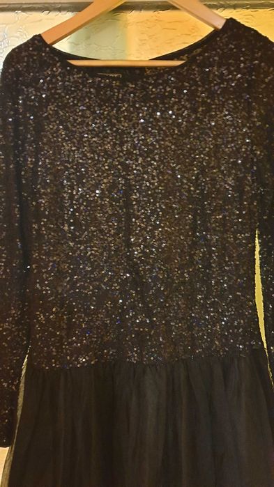 Нова Вечерна рокля Apart